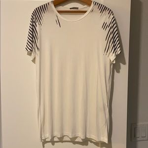 Brand New Bottega Veneta Distressed Print T-Shirt